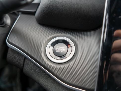 New 2025 Jeep Grand Cherokee Laredo image 22