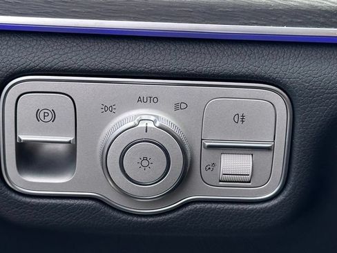 New 2026 Mercedes-Benz GLS 450 4MATIC image 25