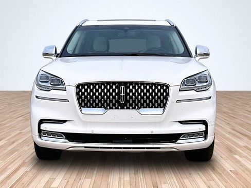 Used 2022 Lincoln Aviator Black Label AWD/4WD image 3