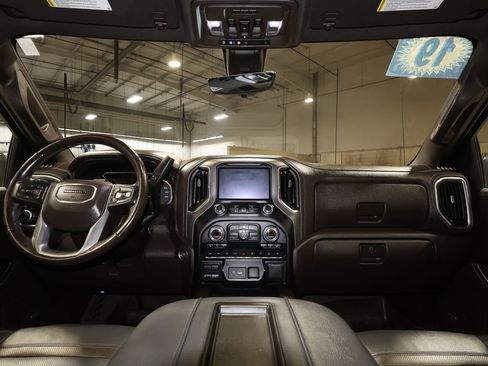 Used 2019 GMC Sierra 1500 Denali w/ Denali Ultimate Package image 31