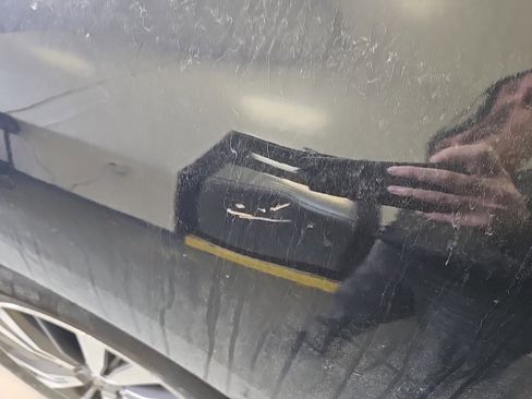 Used 2017 Nissan Pathfinder SL image 8