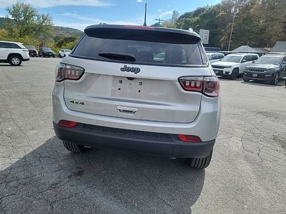 New 2026 Jeep Compass Limited w/ Sun, Sound & Navigation Group