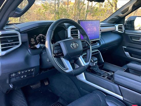 Used 2024 Toyota Tundra Platinum image 16