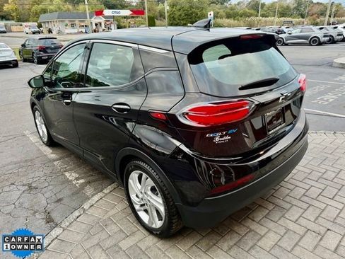 Used 2023 Chevrolet Bolt LT image 9