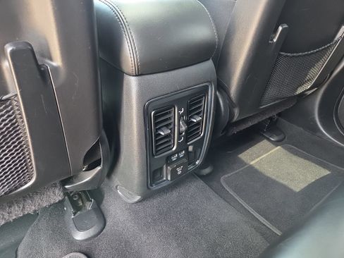Used 2021 Jeep Grand Cherokee Limited w/ Trailer Tow Group IV AWD/4WD image 41
