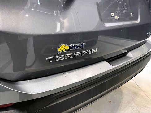 Used 2018 GMC Terrain SLE w/ Driver Convenience Package image 25