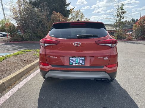 Used 2017 Hyundai Tucson Limited w/ Limited Ultimate Package 03 image 6