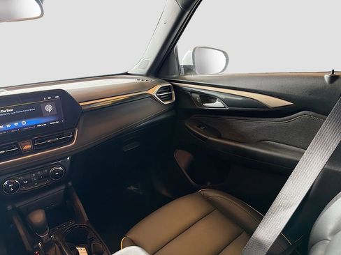 Used 2024 Chevrolet TrailBlazer ACTIV w/ Convenience Package image 22