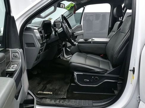 Used 2021 Ford F150 Lariat w/ Equipment Group 501A Mid image 17