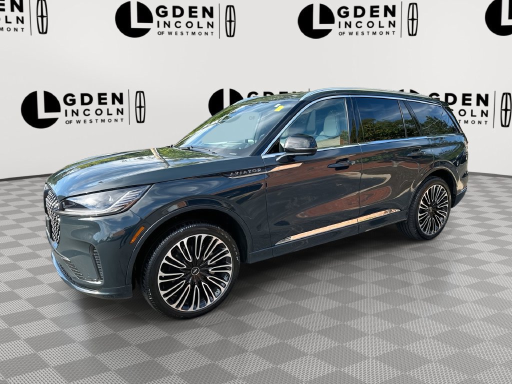 Used 2026 Lincoln Aviator Black Label AWD/4WD image 1