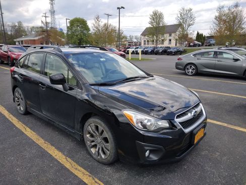 Used 2013 Subaru Impreza 2.0i Sport Premium AWD/4WD image 6
