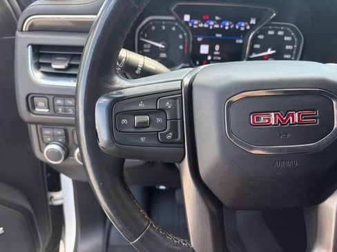 Used 2021 GMC Yukon XL AT4 w/ Rear Media and Nav Package AWD/4WD image 6