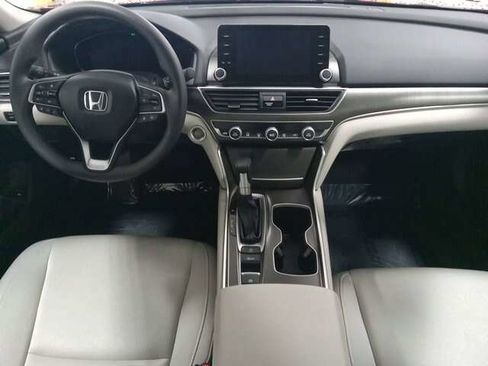 Used 2021 Honda Accord LX image 2