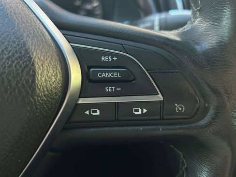 Used 2018 INFINITI Q50 Luxe w/ Cargo Package (L95) image 21