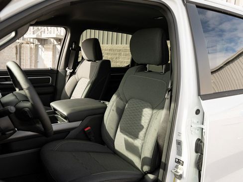 New 2026 RAM 1500 Big Horn AWD/4WD image 15