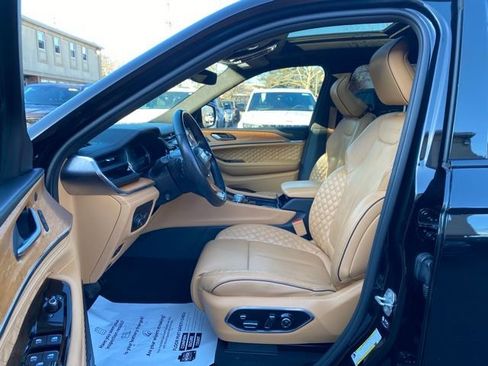 Certified 2023 Jeep Grand Cherokee L Summit image 25