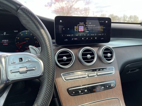 Used 2020 Mercedes-Benz GLC 43 AMG 4MATIC Coupe image 31