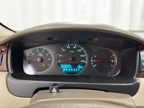 Used 2008 Chevrolet Impala LT w/ Luxury Edition Package image 17