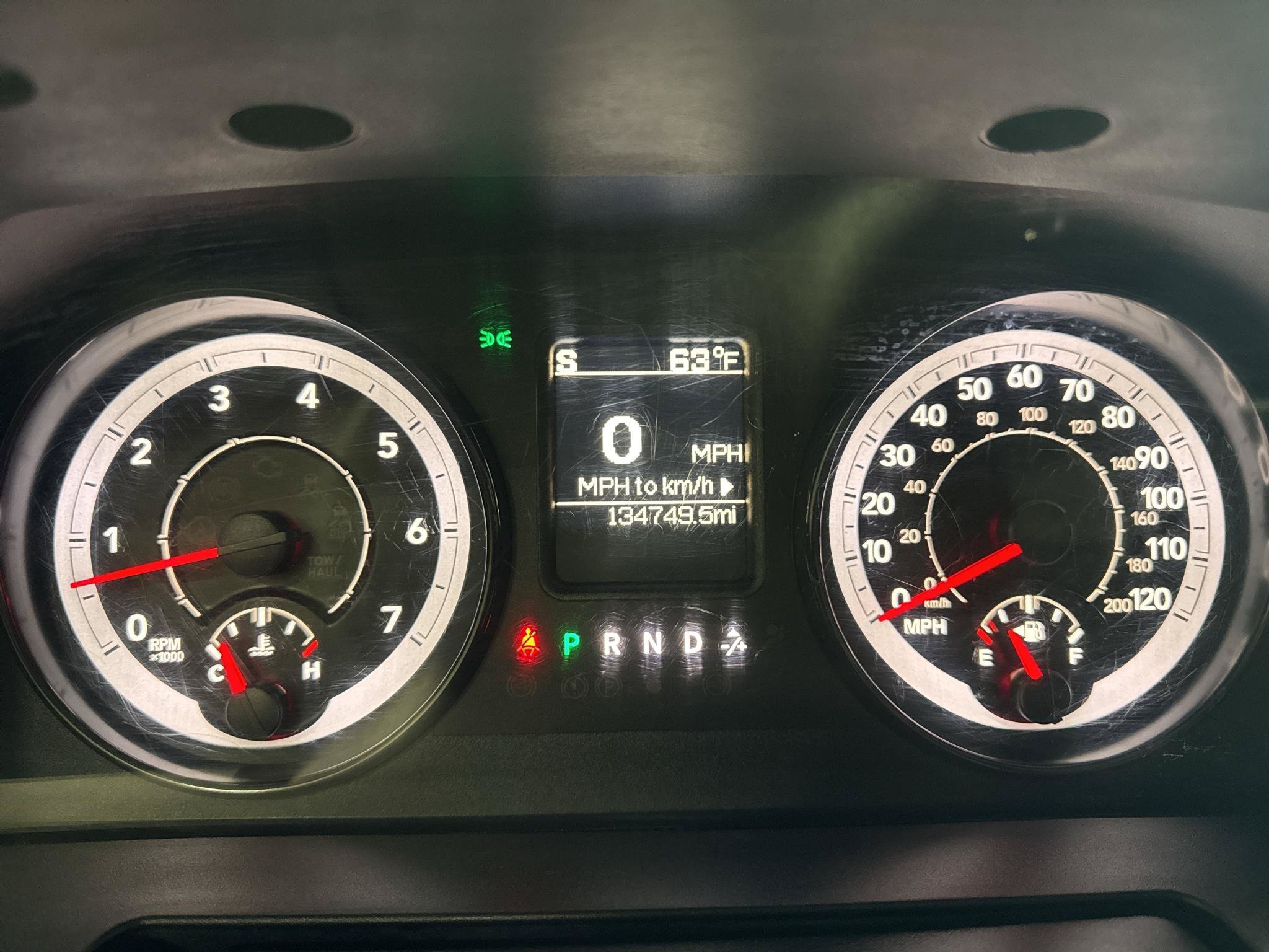 Used 2018 RAM 1500 Classic SLT AWD/4WD image 16