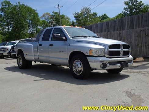Used 2003 Dodge Ram 3500 Truck ST RWD image 4