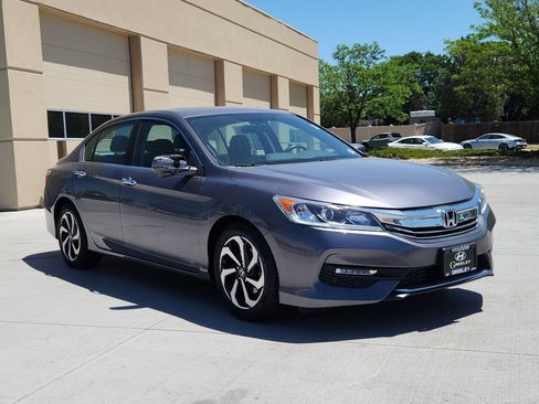 Used 2016 Honda Accord EX image 7