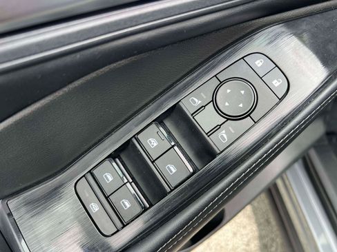 Used 2023 Nissan Rogue SV w/ SV Premium B Package AWD/4WD image 21