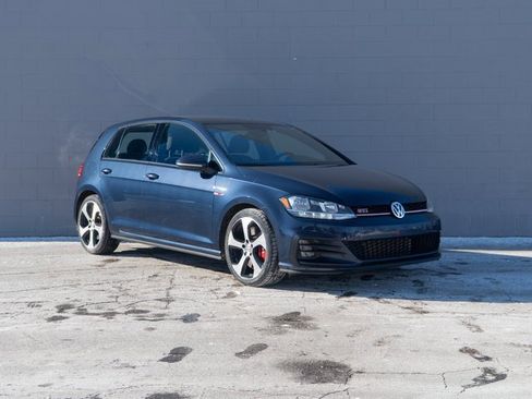 Used 2019 Volkswagen GTI S w/ Driver Assistance Package image 9