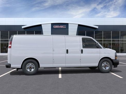 New 2026 GMC Savana 3500 Extended RWD image 5