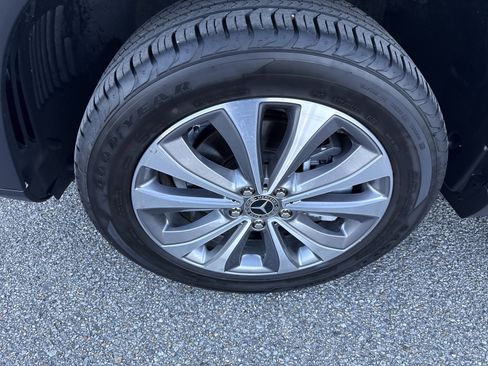 Certified 2022 Mercedes-Benz GLE 350 image 19