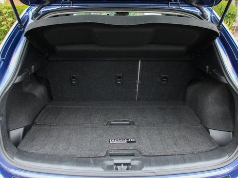 Used 2020 Nissan Rogue Sport SL w/ Premium Package image 8