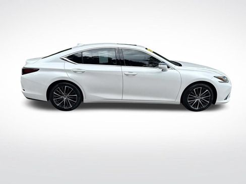 Used 2023 Lexus ES 350 w/ Premium Package FWD image 4