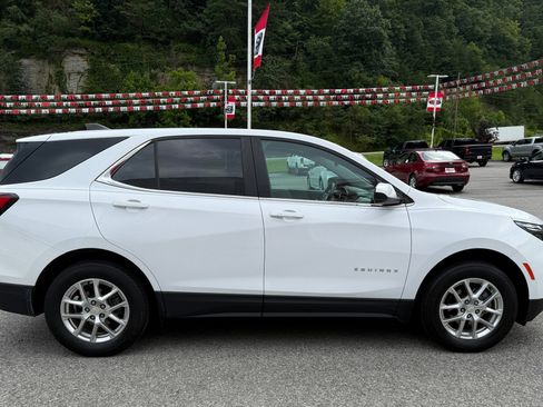 Used 2022 Chevrolet Equinox LT image 6