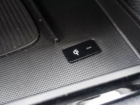 Used 2025 Hyundai Elantra Sport image 25