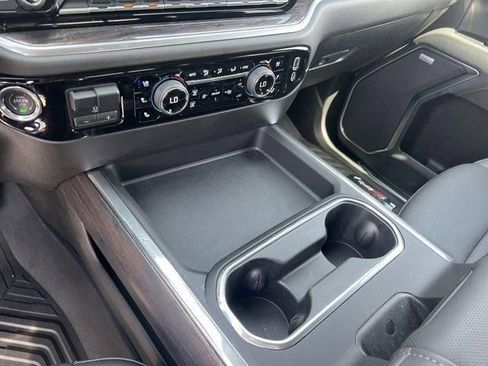 Used 2025 Chevrolet Silverado 2500 LTZ w/ LTZ Plus Package AWD/4WD image 35