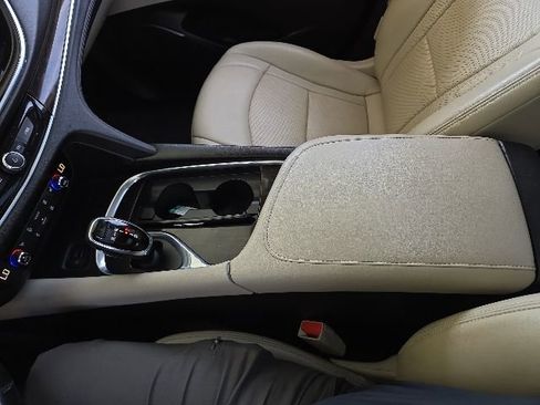 Used 2020 Buick Enclave Essence FWD image 60