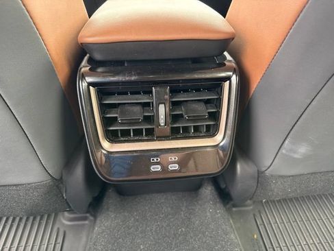 Used 2025 Toyota Crown Signia AWD/4WD image 16