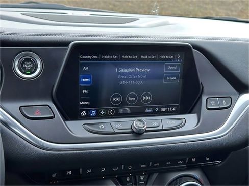 Used 2019 Chevrolet Blazer LT image 9