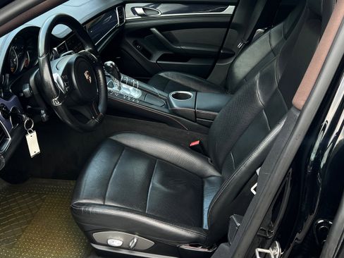Used 2010 Porsche Panamera 4S image 10