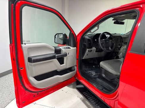 Used 2018 Ford F150 XL w/ XL Power Equipment Group AWD/4WD image 6