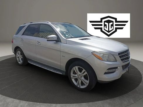 Used 2012 Mercedes-Benz ML 350 4MATIC image 3