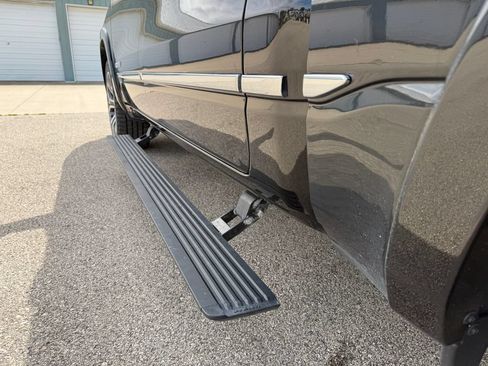 Used 2025 RAM 1500 Tungsten w/ Off Road Group AWD/4WD image 15