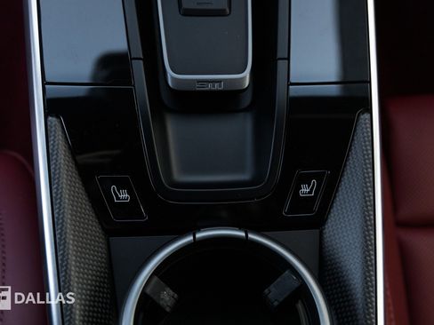 Used 2024 Porsche 911 Turbo S image 32