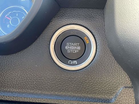 Used 2024 RAM 1500 Big Horn image 8