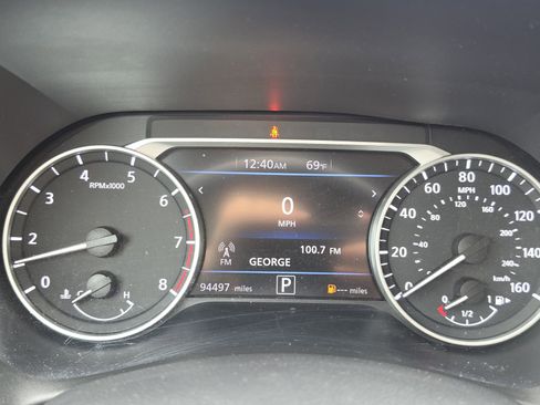 Used 2022 Nissan Sentra SV w/ All-Weather Package FWD image 18