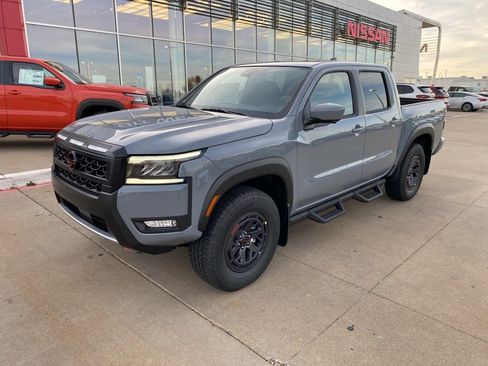 New 2026 Nissan Frontier PRO-4X w/ Pro Premium Package AWD/4WD image 1