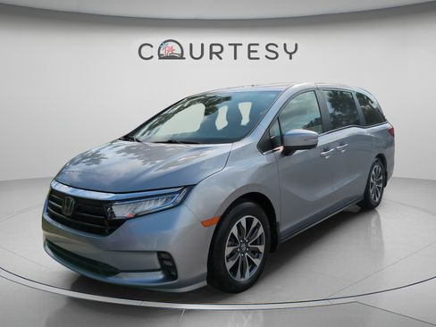 Used 2021 Honda Odyssey EX-L image 1