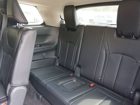 Used 2023 INFINITI QX60 Luxe w/ Cargo Package image 17