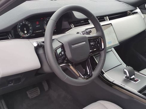 New 2026 Land Rover Range Rover Evoque S image 2