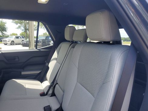 Used 2026 Toyota 4Runner SR5 AWD/4WD image 13