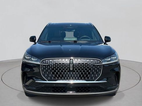 Used 2025 Lincoln Aviator Reserve w/ Illumination Package AWD/4WD image 2